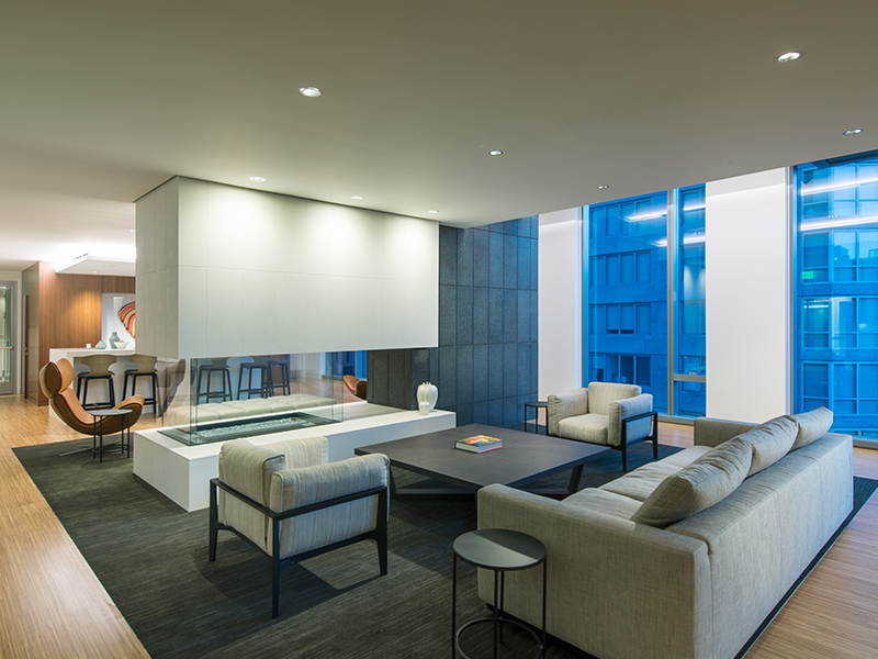 10 Hanover Square